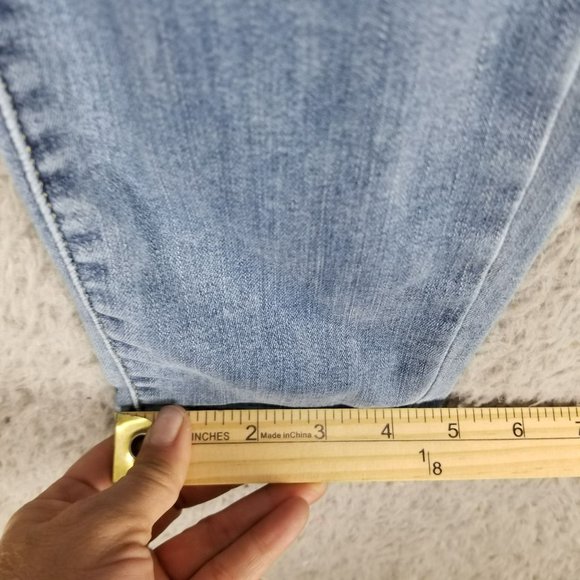 Levis Jeans Womens 32 720 Medium Wash Stretch High Rise Distressed Super Skinny - Picture 10 of 16